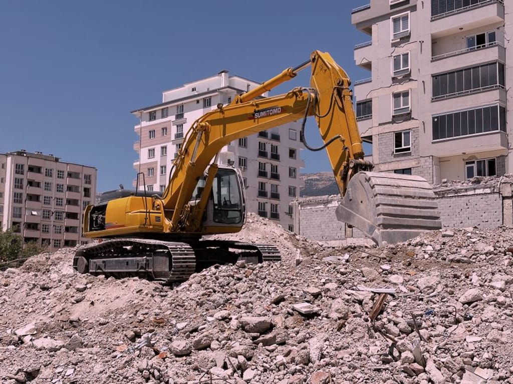 הריסת מבנה שנבנה ללא היתר במסגרת אכיפת צו הריסה